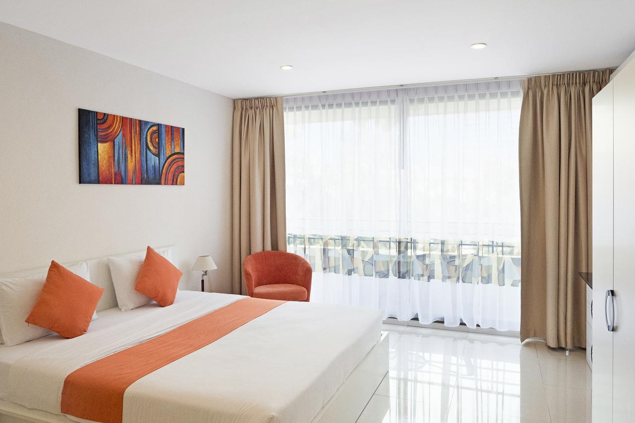 Sunny Beach Residence Jomtien Beach Exterior photo