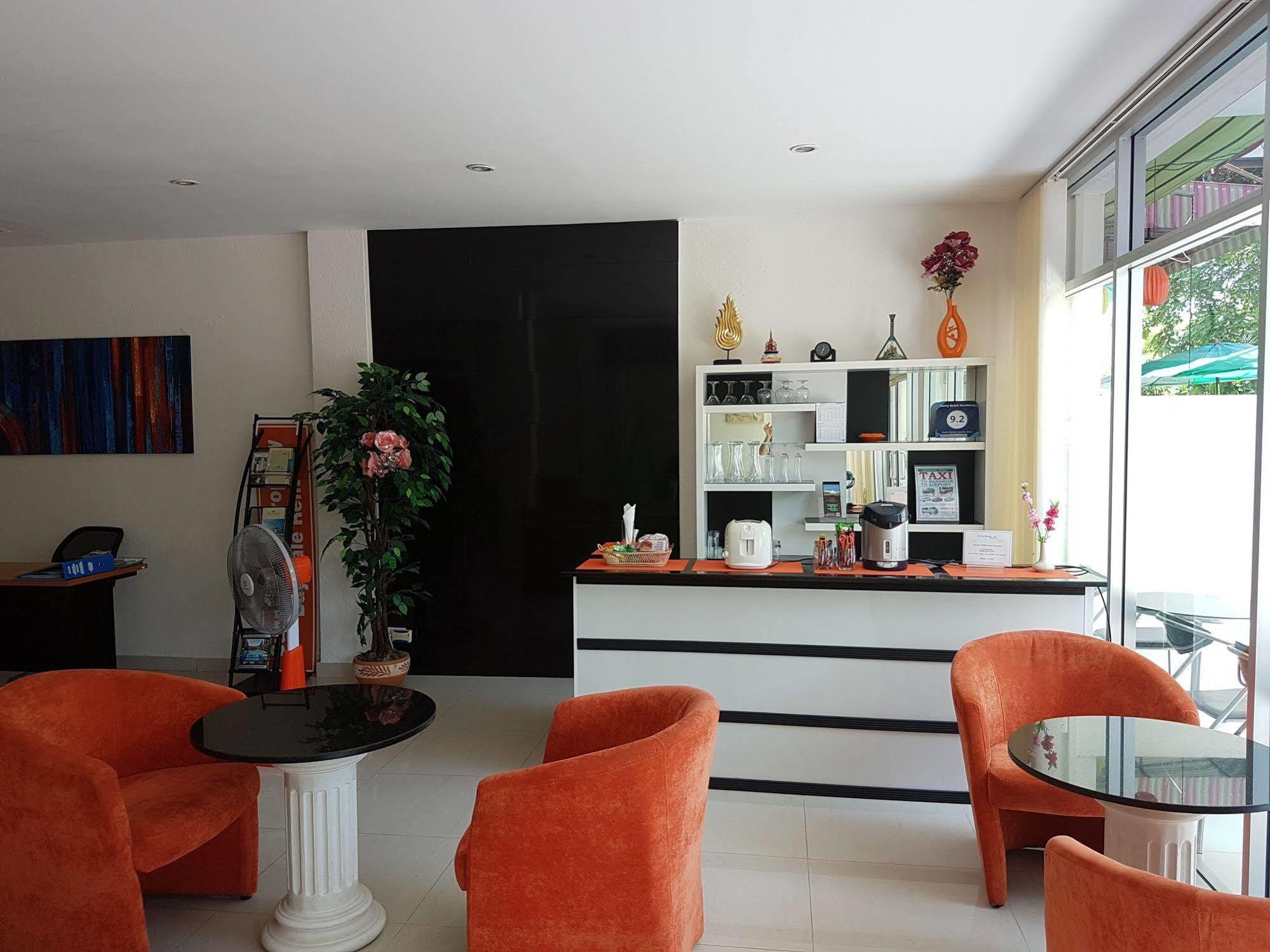 Sunny Beach Residence Jomtien Beach Exterior photo